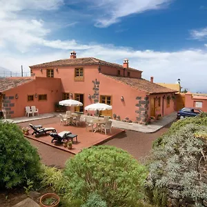 https://casa-rural-el-adelantado.tenerifehoteles.net